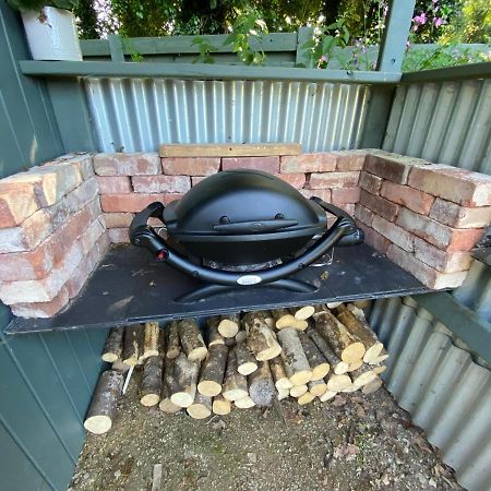 Cosy Double Shepherds Hut In Beautiful Wicklow With Underfloor Heating Throughout Rathnew Exterior photo